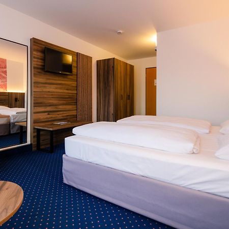 City Hotel Fortuna Reutlingen Zewnętrze zdjęcie