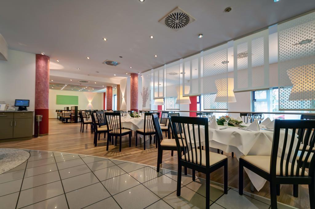 City Hotel Fortuna Reutlingen Zewnętrze zdjęcie